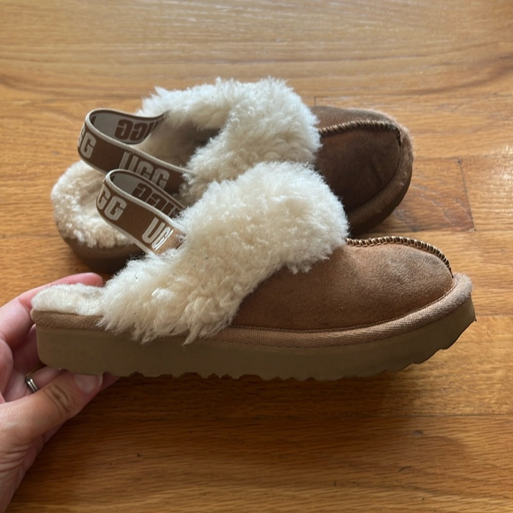 Ugg - Funkette - Chestnut - Size 12